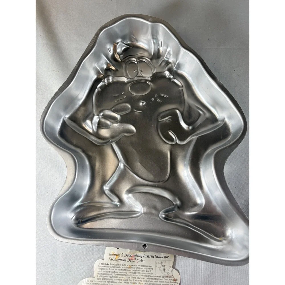 Wilton Tasmanian Devil Cake Pan Looney Tunes Taz Vintage 1994 Aluminum 2105-1236